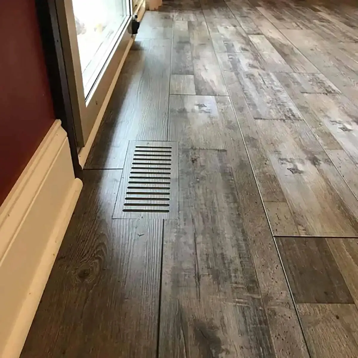 Perfect Vents for Mohawk Solidtech Vinyl Flooring